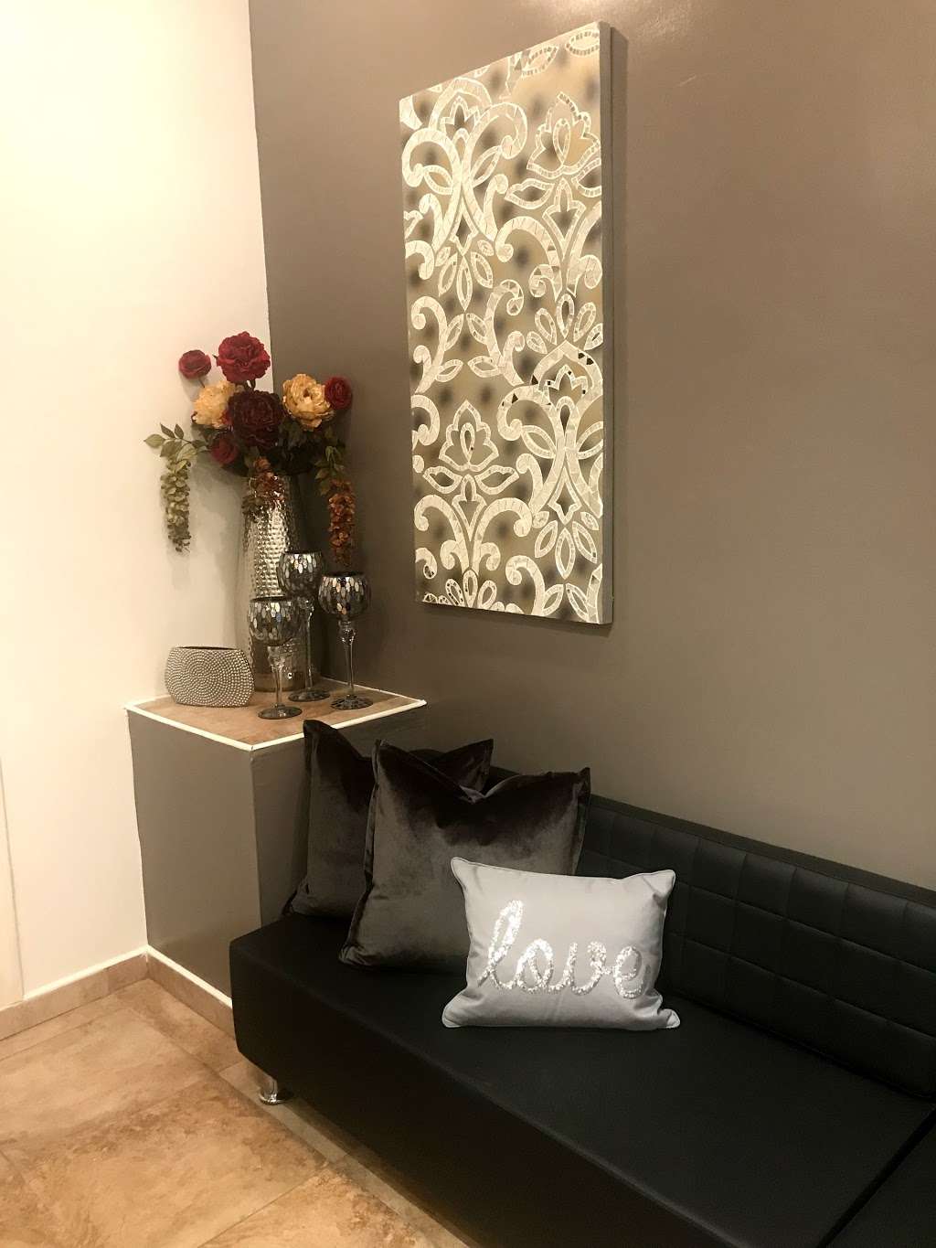 Beauty Bar Hair Salon | 104 Main St, Stockertown, PA 18083, USA | Phone: (484) 450-8986