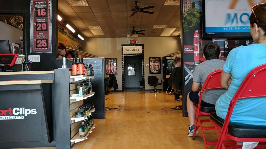 Sport Clips Haircuts of La Plata | 54 Drury Dr, La Plata, MD 20646 | Phone: (301) 392-6055