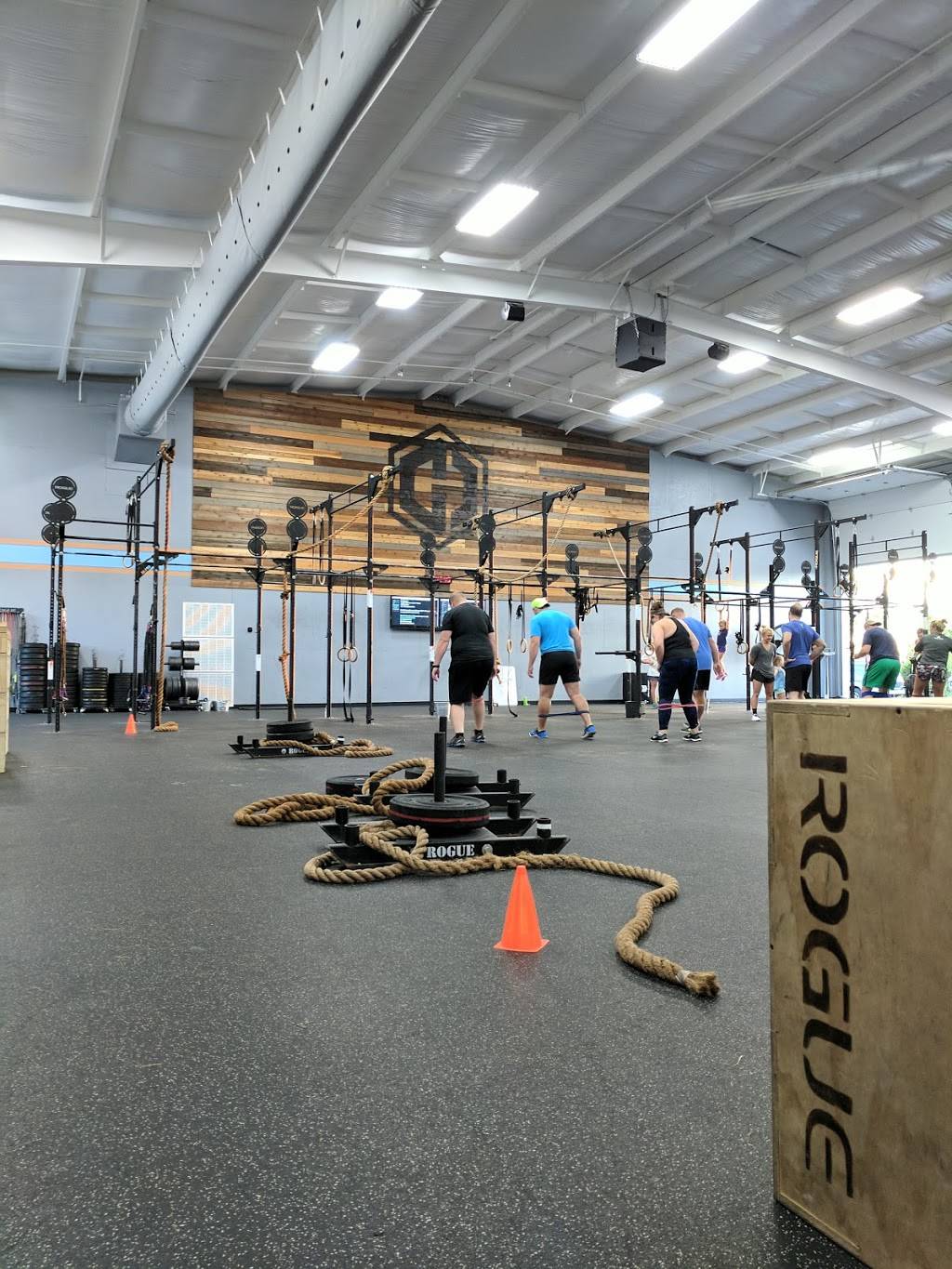 Crossfit Hendersonville | 102 Jessica Lauren Ct, Hendersonville, TN 37075, USA | Phone: (615) 447-5779