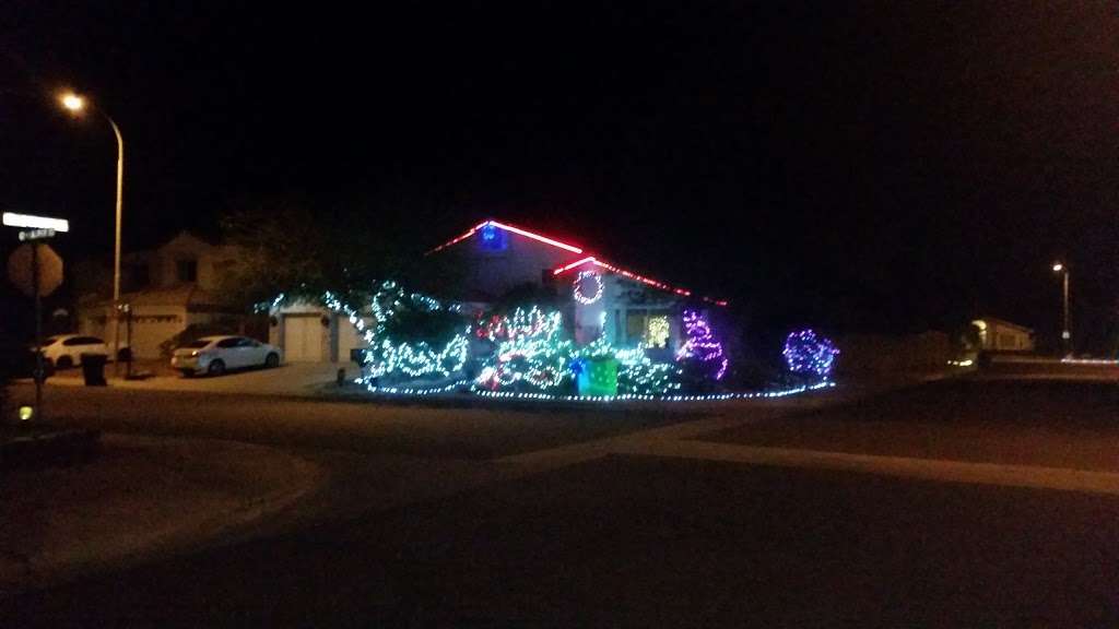 Jasper Dr Christmas Lights | 2700-2898 W Jasper Dr, Chandler, AZ 85224, USA