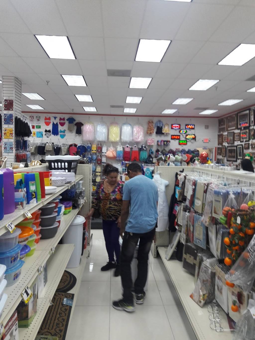 Valsan At Flamingo | 22 C, 901 E 10th Ave, Hialeah, FL 33010, USA | Phone: (305) 882-1566