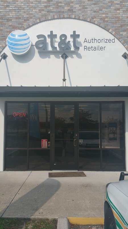 AT&T Store | 2300 Deer Creek Commerce Ln #200, Davenport, FL 33837, USA | Phone: (863) 216-5590