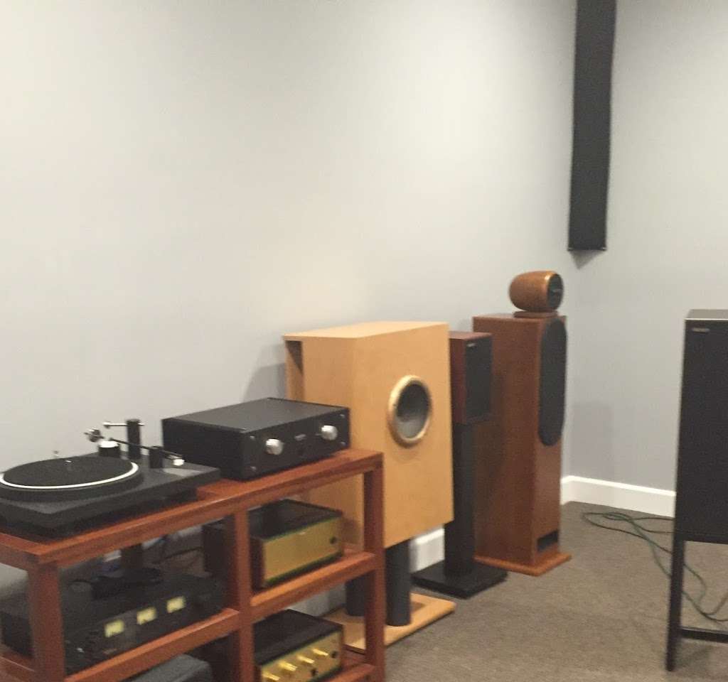 Wellington Audio | 8294 S Elizabeth Ave, Palm Beach Gardens, FL 33418, USA | Phone: (561) 798-1059