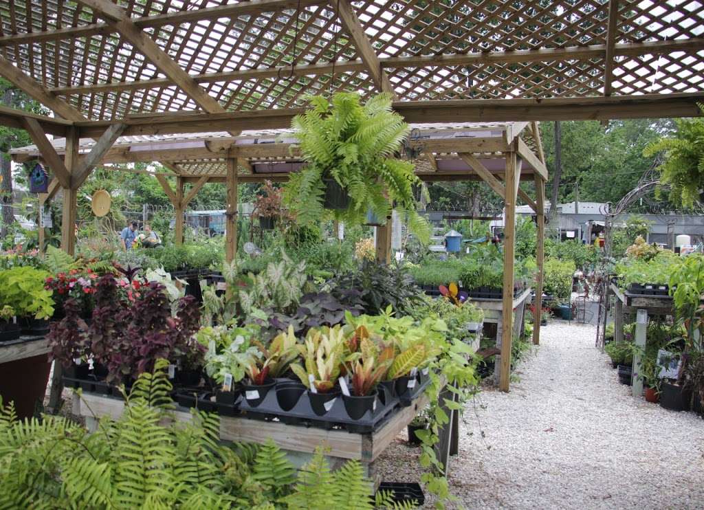 Wabash Feed & Garden Store 4537 N Shepherd Dr, Houston, TX 77018, USA