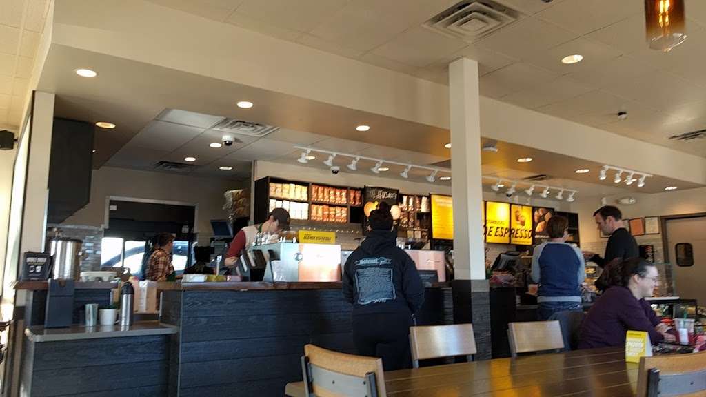 Starbucks | 199 Boston Rd Unit 15, North Billerica, MA 01862, USA | Phone: (978) 436-9180