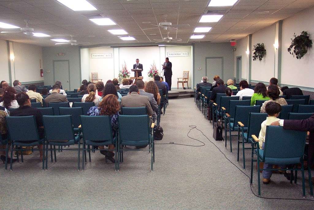 Kingdom Hall of Jehovahs Witnesses | 1821 SW 97th Ave, Miramar, FL 33025, USA | Phone: (954) 431-8531