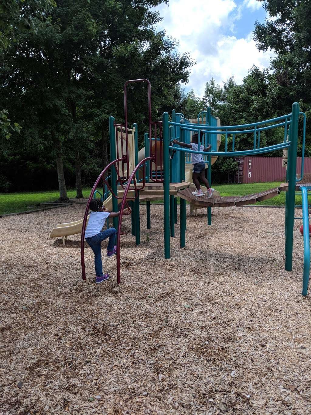 Accokeek East Community Park | 3606 Accokeek Rd, Waldorf, MD 20601 | Phone: (301) 699-2255