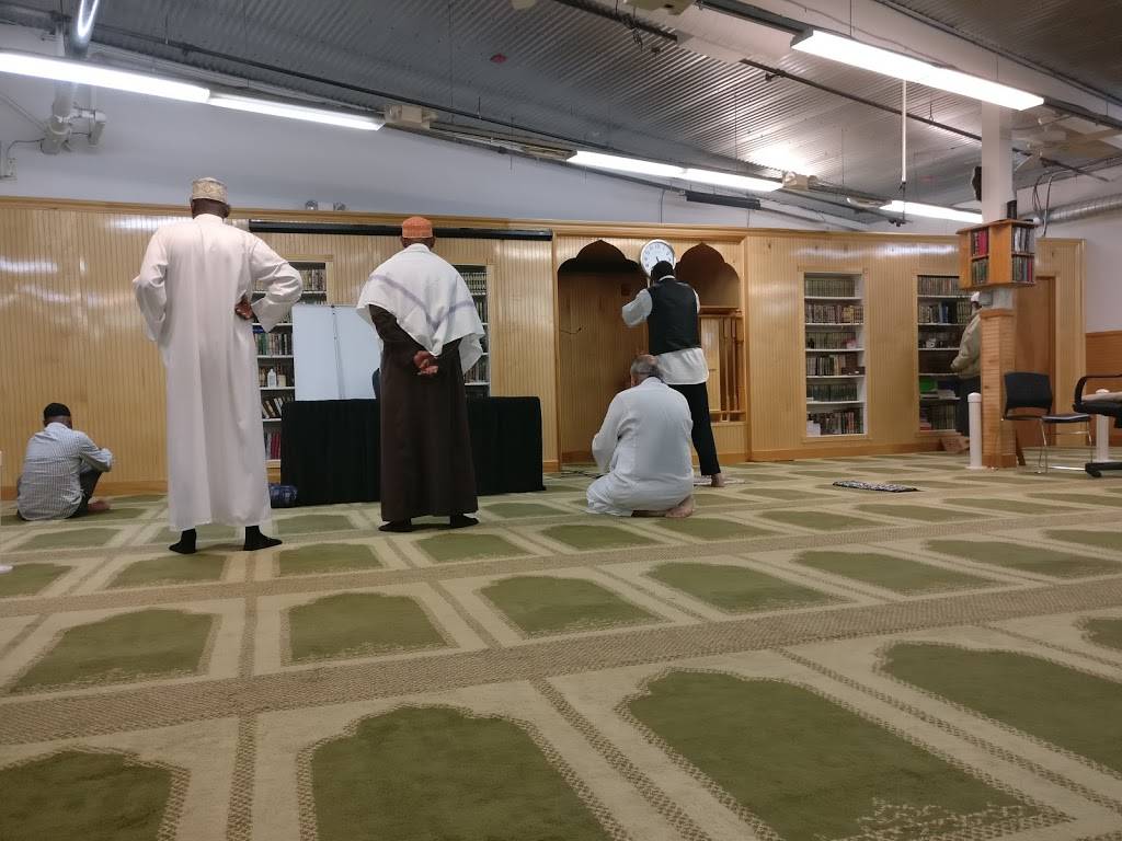 Abu-Bakr Islamic Center of WA | 14101 Tukwila International Blvd, Tukwila, WA 98168, USA | Phone: (206) 214-0200