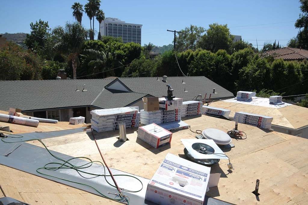 Hunters Roofing & Solar | 18328 Eddy St, Northridge, CA 91325, USA | Phone: (818) 996-6120