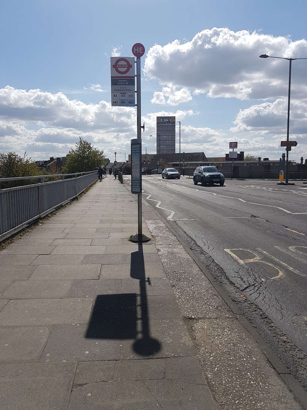 Hendon Station (Stop HE) | London NW4 3SU, UK