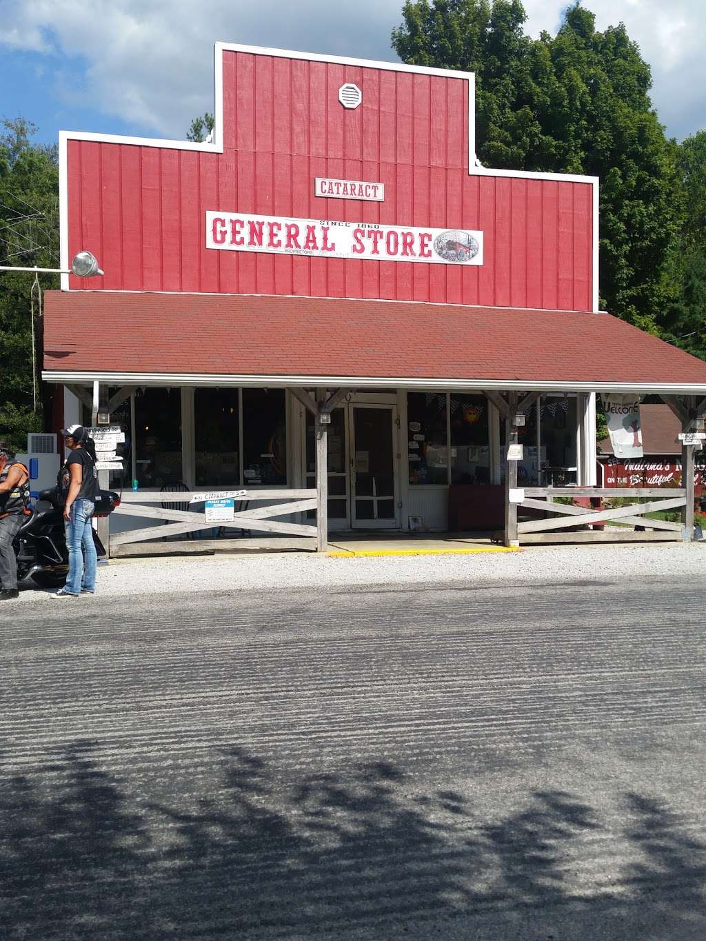 Cataract General Store | 2799 S Cataract Rd, Spencer, IN 47460, USA | Phone: (765) 795-4782