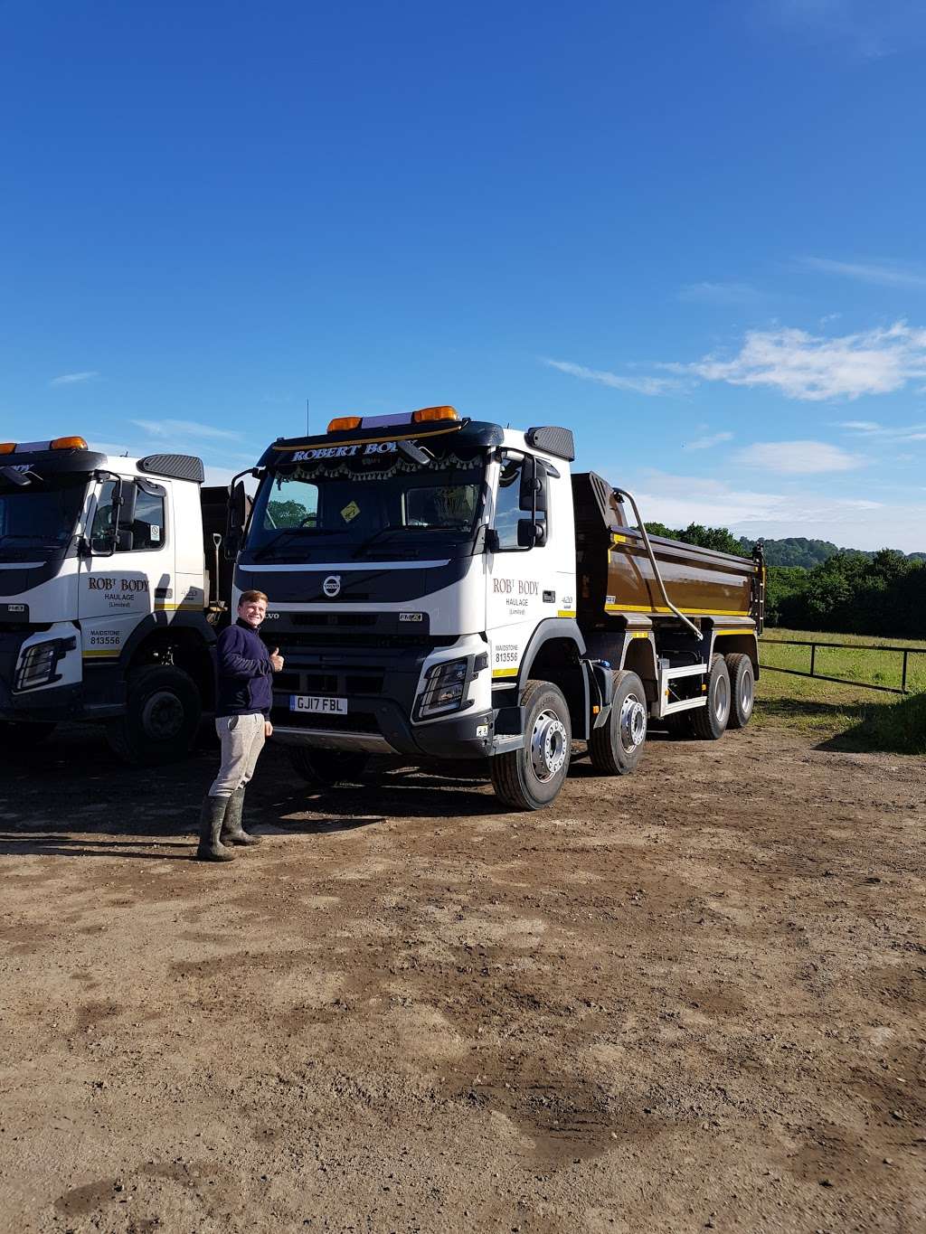 Robert Body Haulage Ltd | Long Pond Works, Wrotham Road, Borough Green, Sevenoaks, Borough Green, Kent TN15 8DE, UK | Phone: 01622 813556