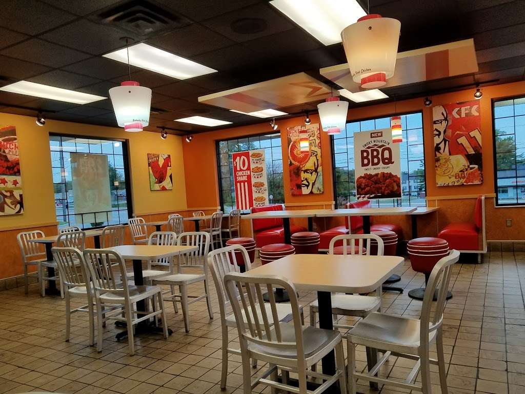 KFC | 4035 S Emerson Ave, Indianapolis, IN 46203, USA | Phone: (317) 783-2341