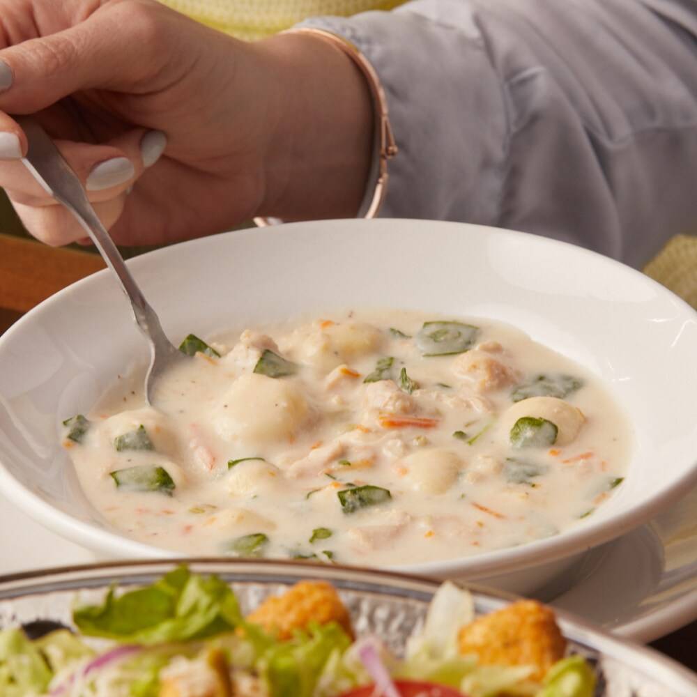 Olive Garden Italian Restaurant | 6330 SW 3rd St, Oklahoma City, OK 73128 | Phone: (405) 440-0345