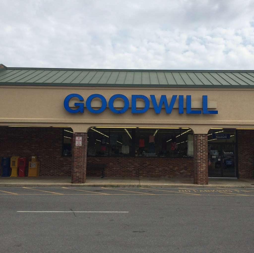 Goodwill | 83 Maddex Square Dr, Shepherdstown, WV 25443, USA | Phone: (304) 876-8048