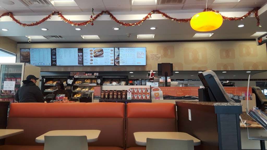 Dunkin Donuts | 2222 Forest Ave, Staten Island, NY 10303, USA | Phone: (718) 442-6630