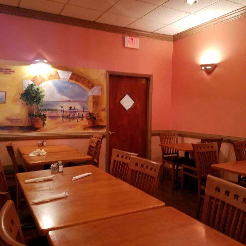 Angies Restaurant | 9569 Braddock Rd, Fairfax, VA 22032, USA | Phone: (703) 978-5518