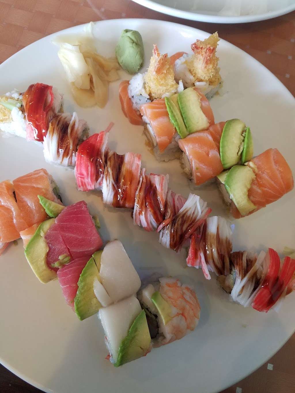 Cherry Sushi & Grill | 526 Mercantile Pl Suite 101, Fort Mill, SC 29715, USA | Phone: (803) 396-8888