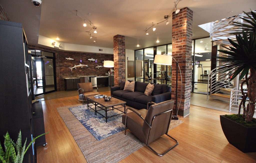 Sawyer Heights Lofts Luxury Apartments | 2424 Sawyer Heights St, Houston, TX 77007, USA | Phone: (713) 861-3737