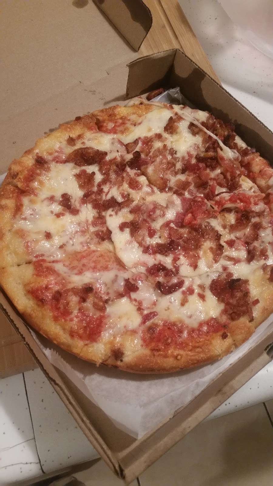 Christos Royal Pizza | 68 Main St, Lakeville, MA 02347 | Phone: (508) 947-6650