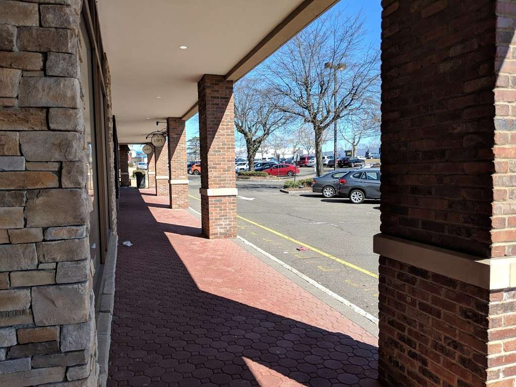 Verizon Authorized Retailer, Your Wireless 711 White Plains Rd