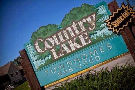 Country Lake Townhomes | 2910 White Knight Blvd, Indianapolis, IN 46229 | Phone: (317) 898-2900