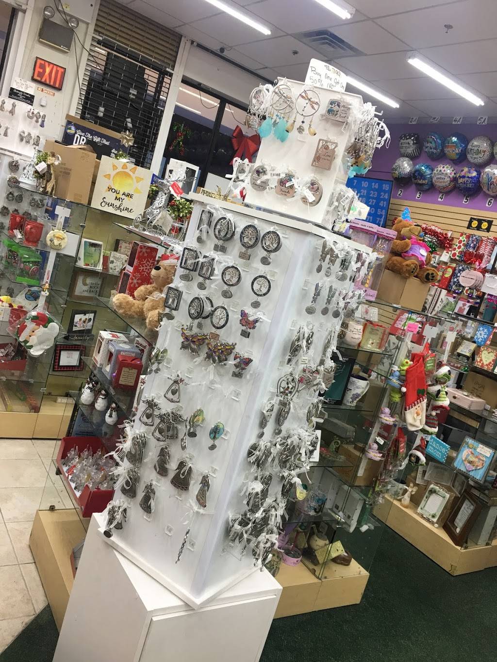 Cards And Gifts 50% Off. | 262 Arden Ave, Staten Island, NY 10312, USA | Phone: (718) 317-1800