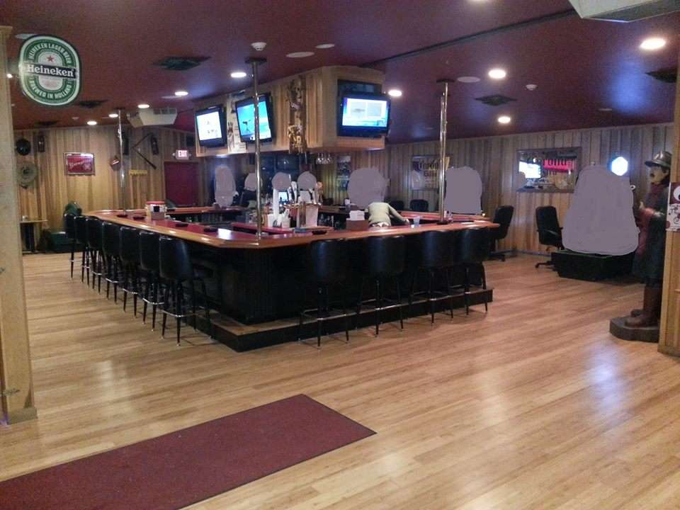 Ladder House Bar & Grill Inc 2209 Charles Town Rd, Martinsburg, WV