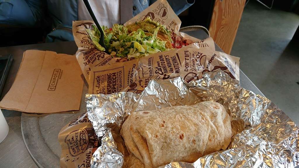 Chipotle Mexican Grill | 304 Soscol Ave Ste F, Napa, CA 94559, USA | Phone: (707) 227-1200