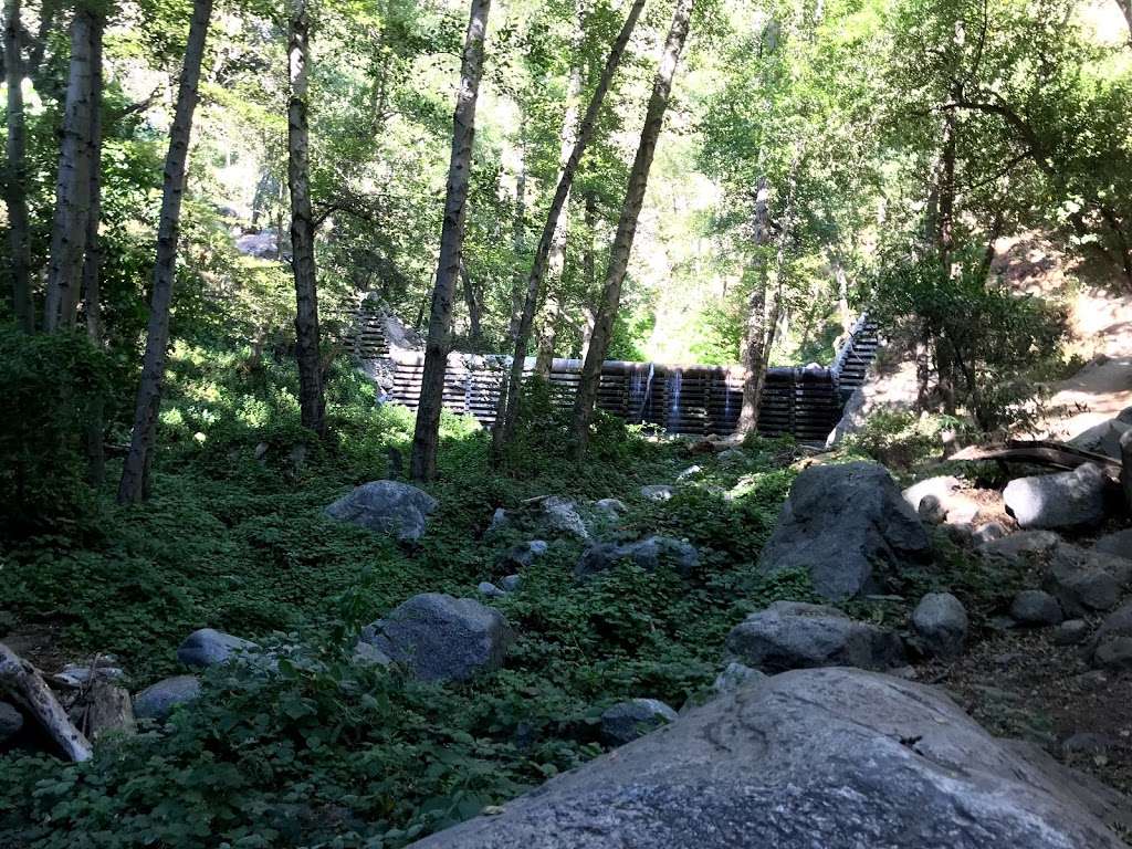 Hermit Falls trailhead | Forest Rte 2N40, Arcadia, CA 91006, USA