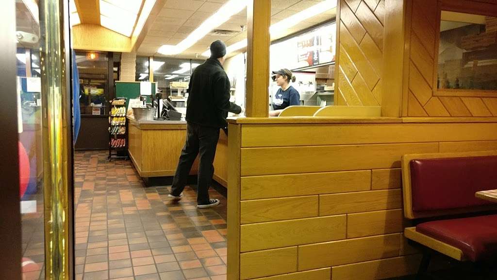 Papa Ginos | 158 N Main St, Uxbridge, MA 01569, USA | Phone: (508) 278-6881