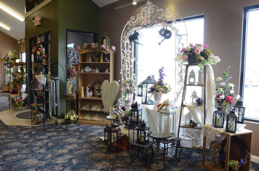 Bowden Flowers & Gifts | 313 S 00 EW, Kokomo, IN 46902, USA | Phone: (765) 453-0659