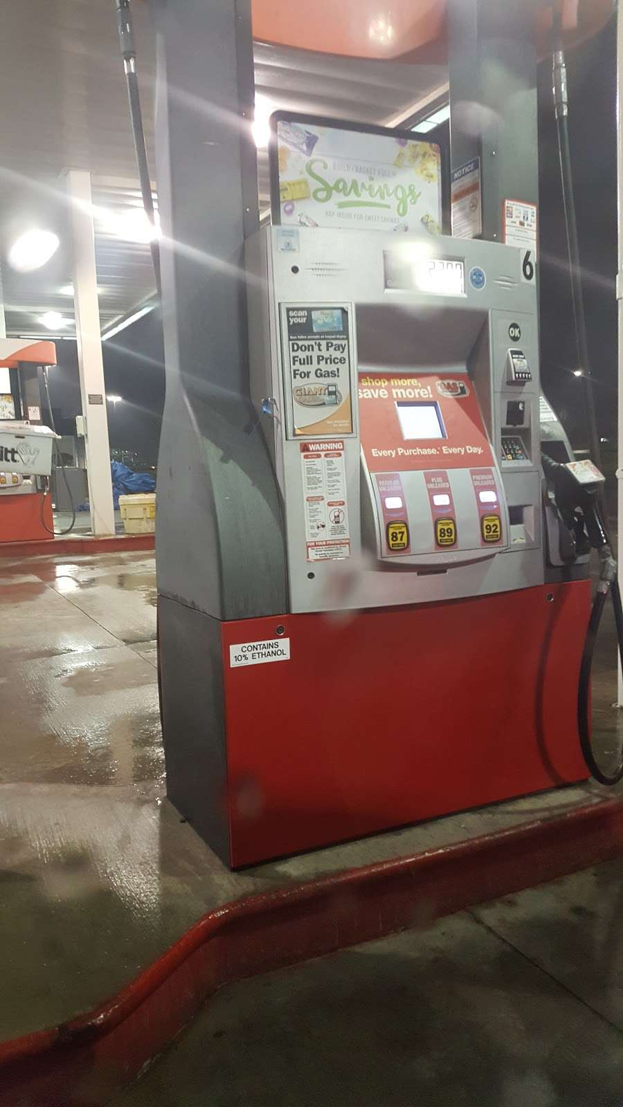 Giant Gas Station | 741 S 25th St, Easton, PA 18045, USA | Phone: (484) 546-0084
