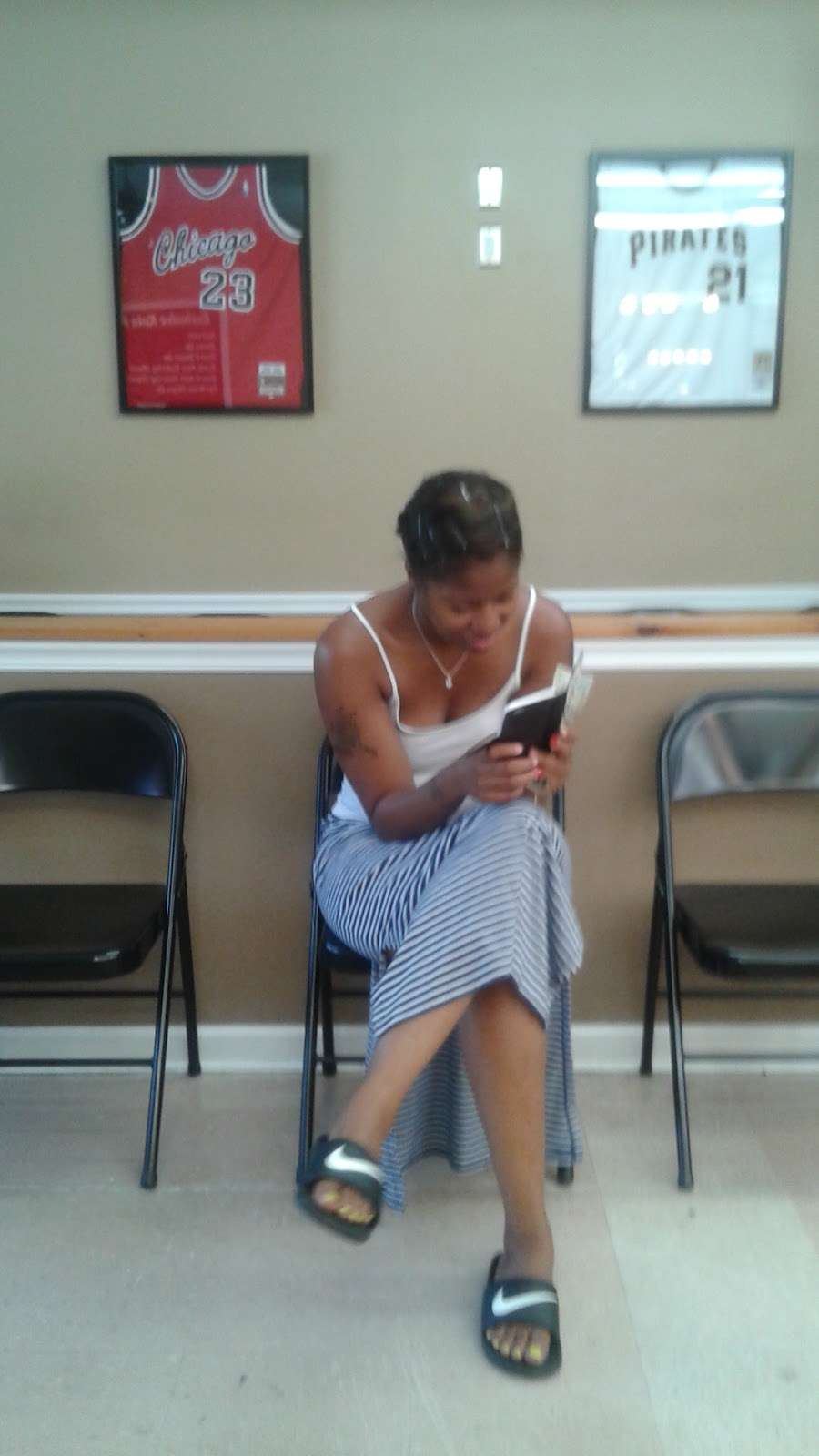 Exclusive Kuts 430 S Old Baltimore Pike, Newark, DE 19702