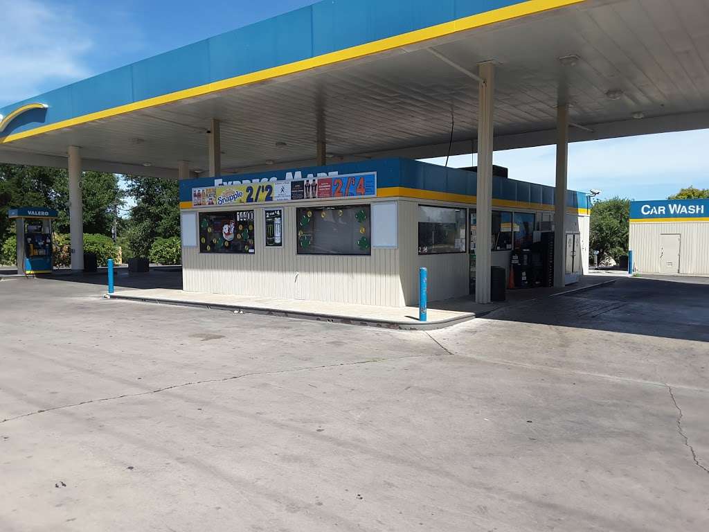 Valero (Diamond Express) | 14400 Nacogdoches Rd, San Antonio, TX 78247, USA | Phone: (210) 646-7215