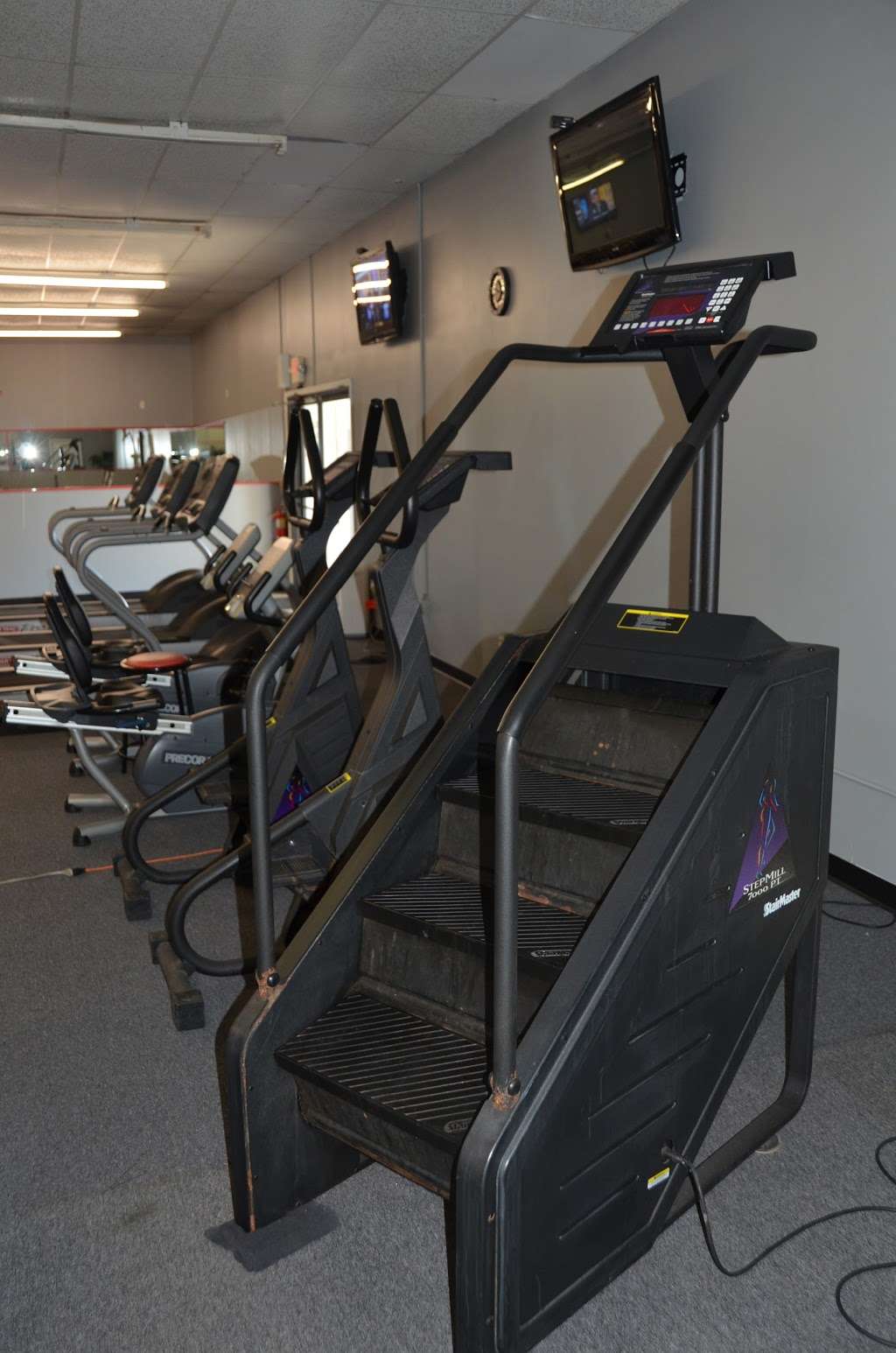 Fitness Plus Inc | 1209 E State Road 2, La Porte, IN 46350, USA | Phone: (219) 324-4700