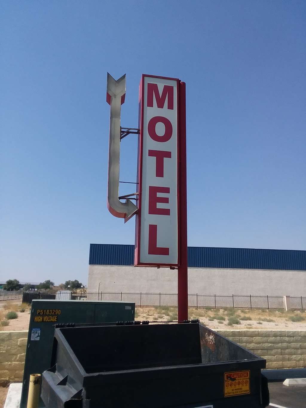 Mojave Village Motel | 15499 Village Dr, Victorville, CA 92394, USA | Phone: (760) 243-5858