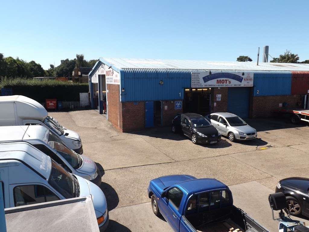 Adams Motors Garage ltd | Francis Court, Burnt Mill, Harlow CM20 2JB, UK | Phone: 01279 626105