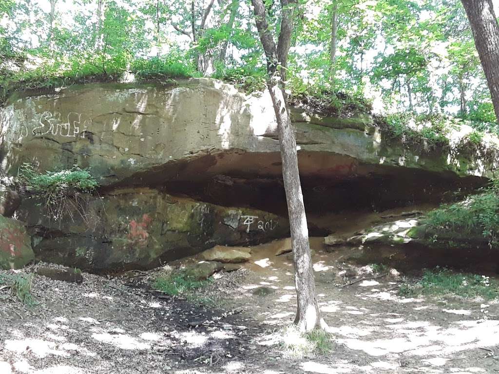 Cave Hollow Park | 1001 W Gay St, Warrensburg, MO 64093, USA