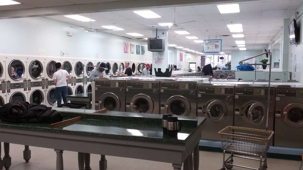 E Z Laundry Mat | 255 Midland Ave, Garfield, NJ 07026 | Phone: (973) 253-8000