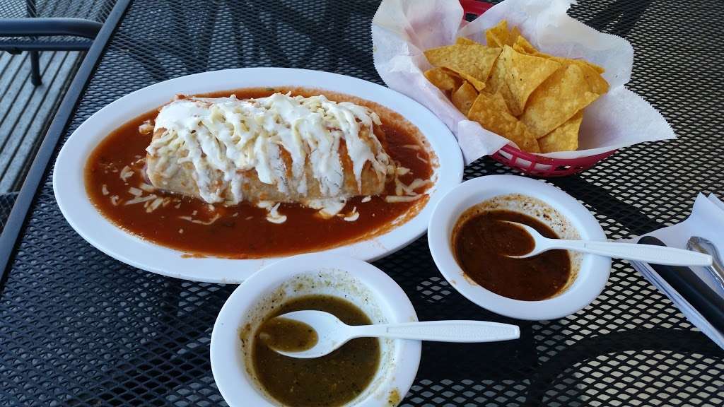 Pepes Tacos | 190 W Sierra Madre Ave, Azusa, CA 91702, USA | Phone: (626) 334-1818