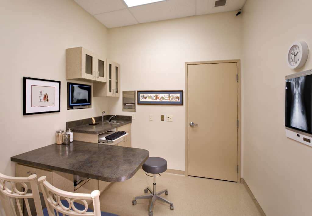 Horizon Animal Hospital | 14150 N 100th St Suite 105, Scottsdale, AZ 85260, USA | Phone: (480) 614-9500
