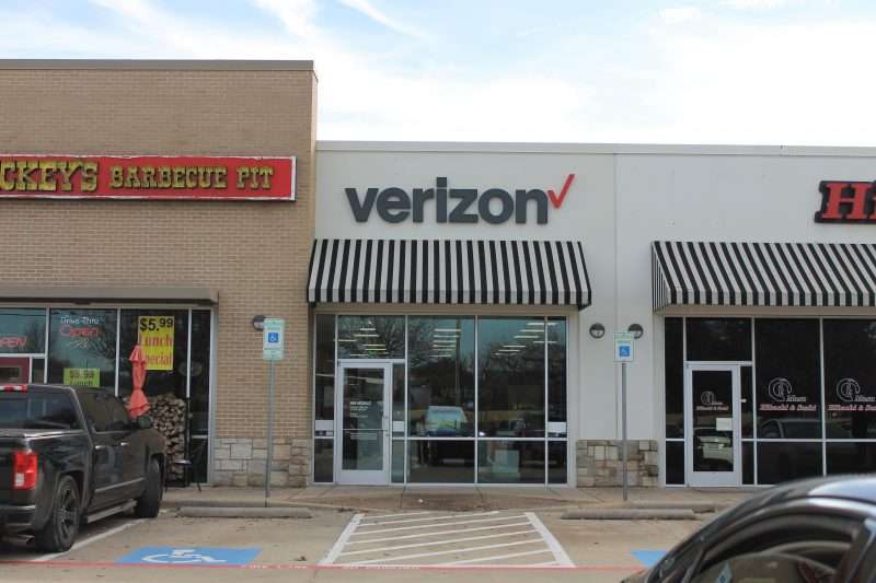 Verizon Authorized Retailer - Express Store | 3220 E Hebron Pkwy #114, Carrollton, TX 75010, USA | Phone: (469) 892-6128