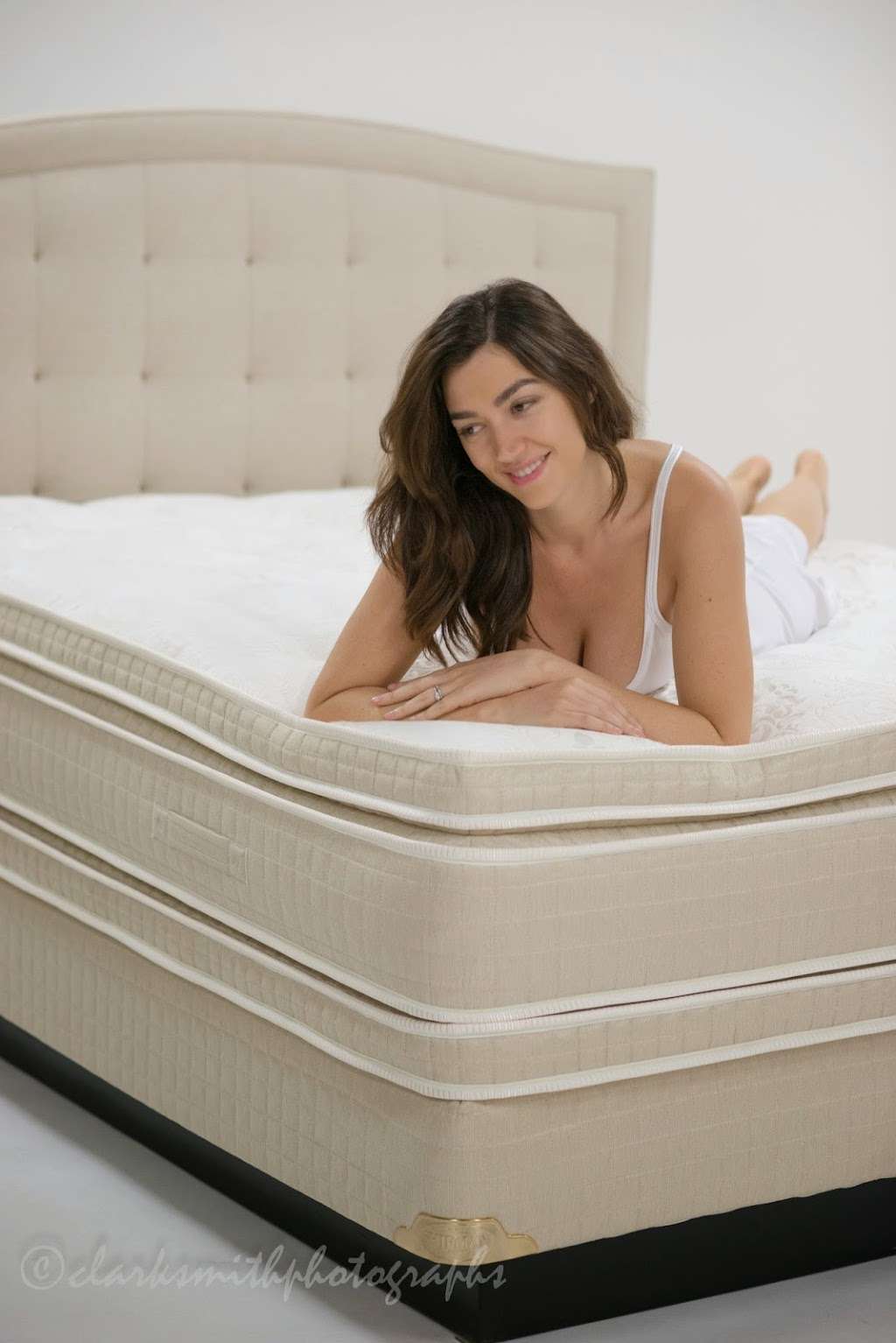 Shifman Mattress Company | 1 Mott St, Newark, NJ 07105, USA | Phone: (973) 589-2400