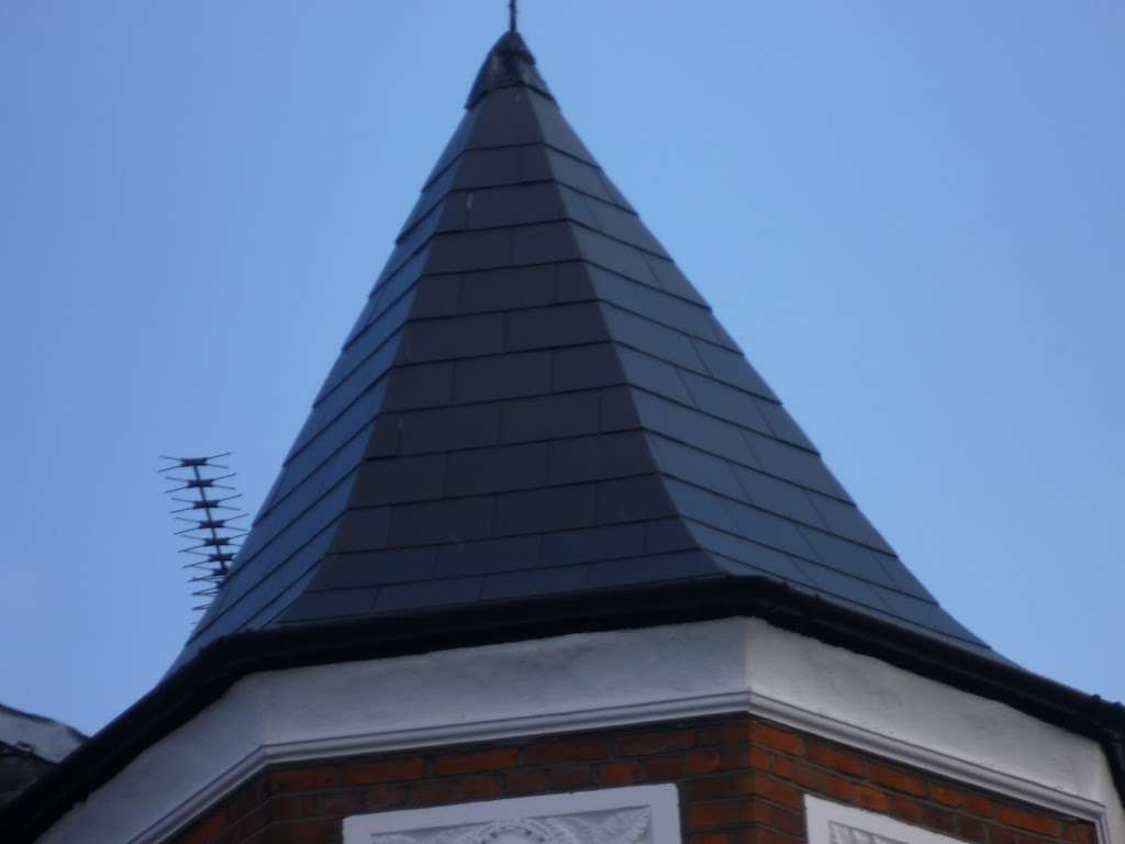 Roof Maintenance London Ltd | 139 Ferme Park Rd, London N8 9SG, UK | Phone: 07837 288999