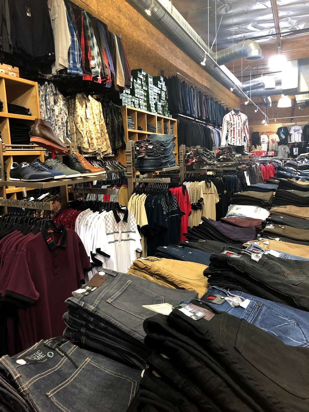 Denim Place | 17114 Slover Ave #106, Fontana, CA 92337, USA | Phone: (909) 854-8455