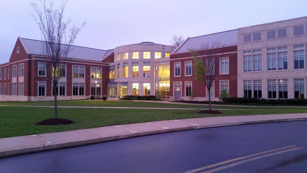 Gwynedd Mercy University | 1325 Sumneytown Pike, Gwynedd Valley, PA 19437, USA | Phone: (215) 646-7300