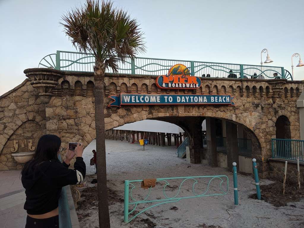 Boardwalk Main St. Pier | Main St, Daytona Beach, FL 32118, USA