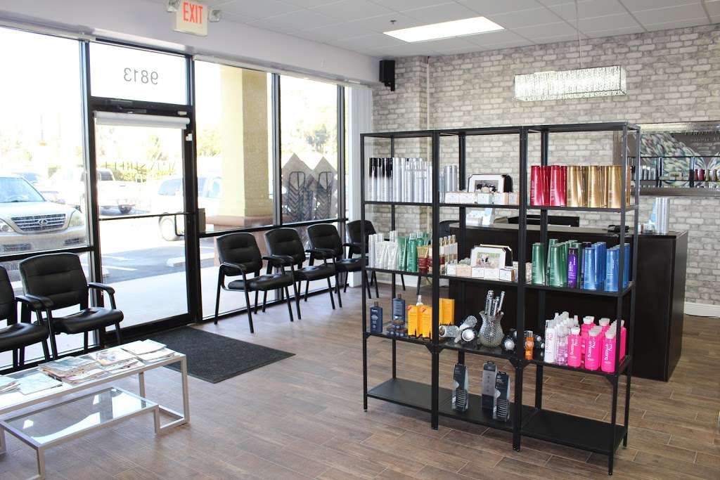 Main Street Hair Studio | 9813 North, US-301, Wildwood, FL 34785, USA | Phone: (352) 461-0861