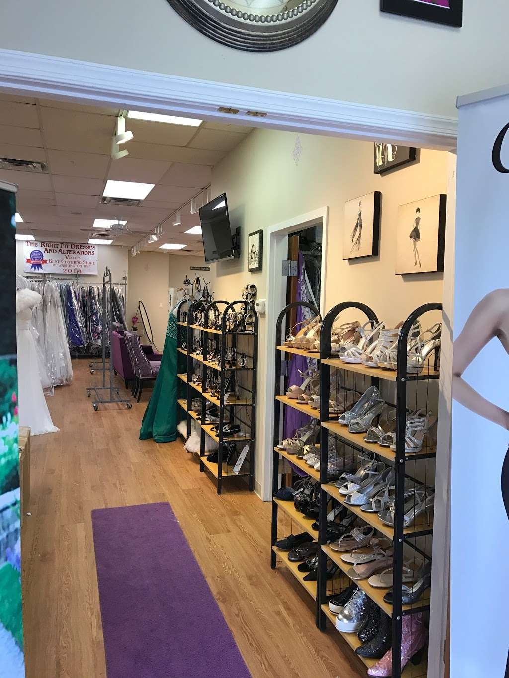 The Right Fit Dresses & Alterations | 279 Egg Harbor Rd, Sewell, NJ 08080, USA | Phone: (856) 269-4339